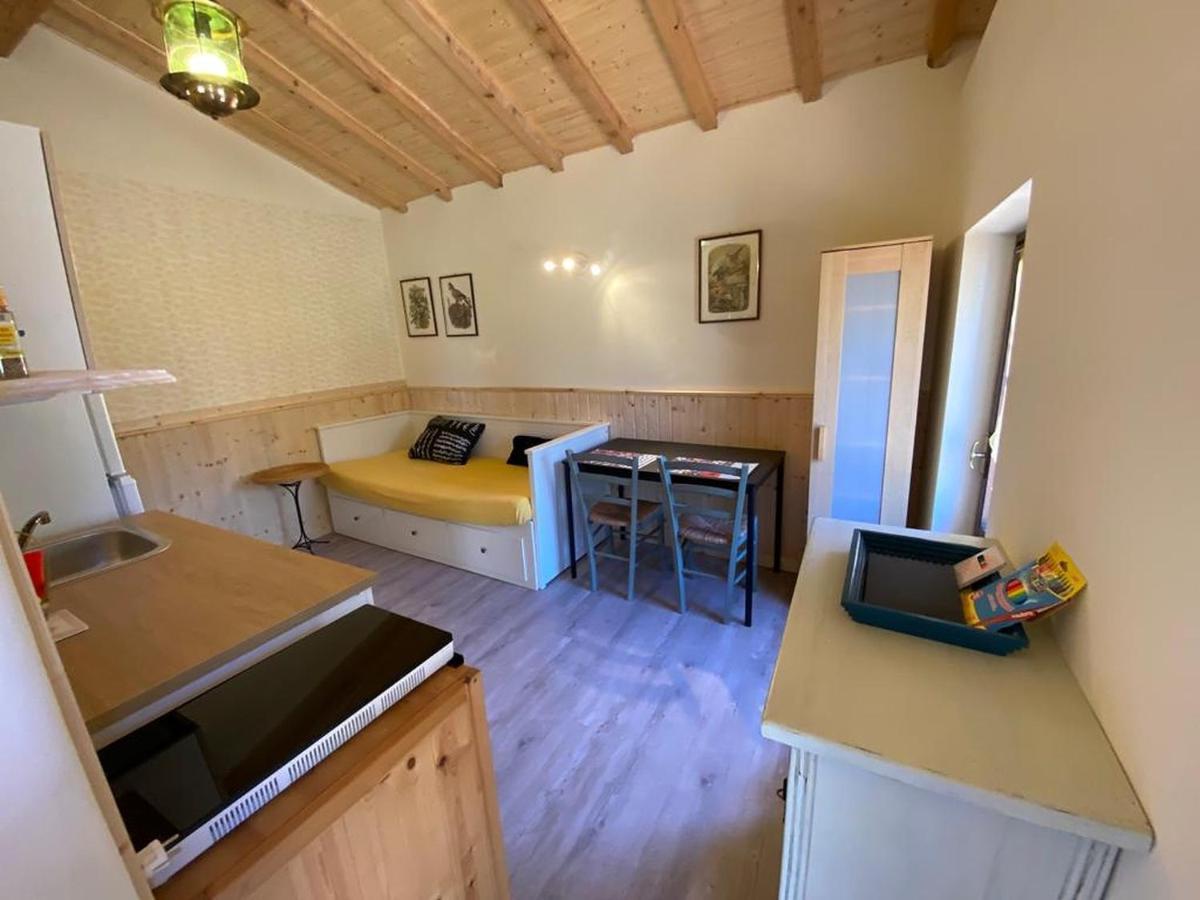 Olive Grove House Apartment Malcesine Bagian luar foto