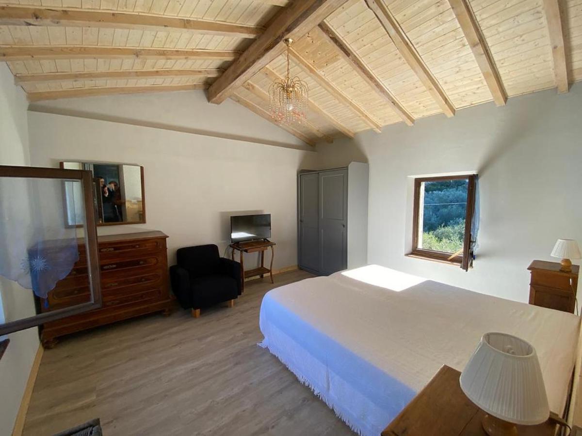 Olive Grove House Apartment Malcesine Bagian luar foto