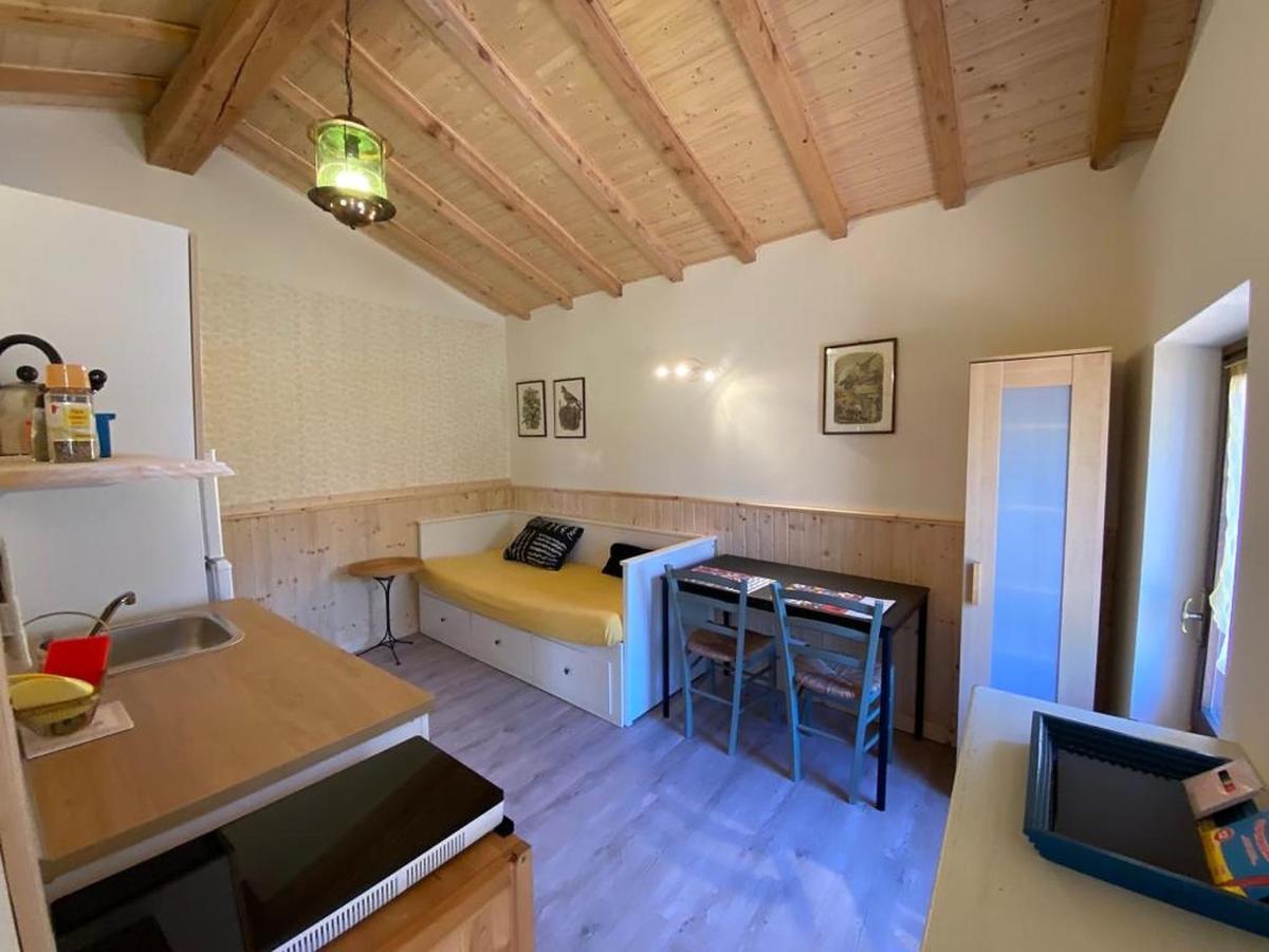 Olive Grove House Apartment Malcesine Bagian luar foto