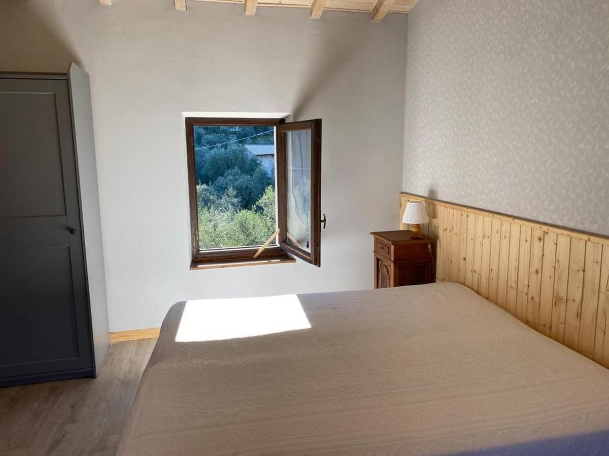 Olive Grove House Apartment Malcesine Bagian luar foto